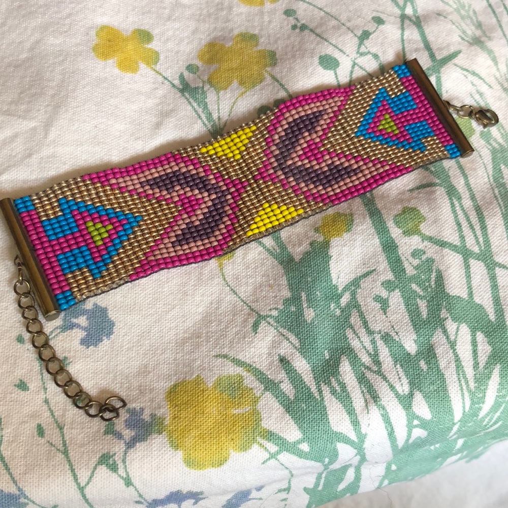 Woven seed bead bracelet with geometric pattern